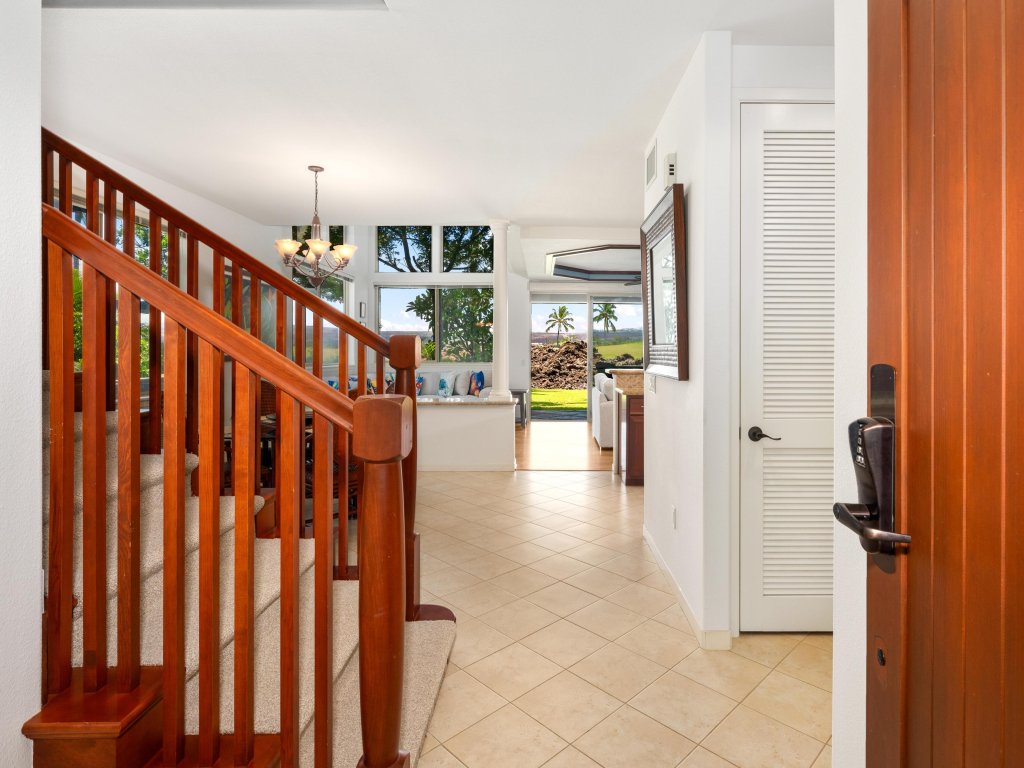 Big Island Golf Villas A1 Vacation Rental in Kamuela - RedAwning