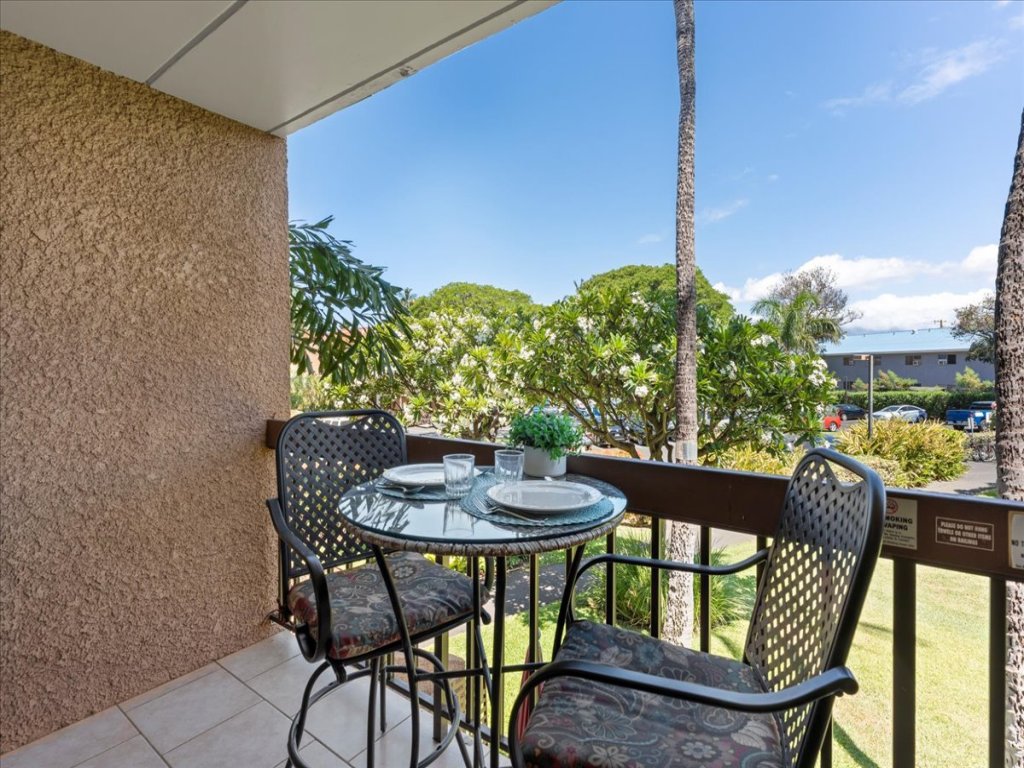 Maui Vista 3214 Vacation Rental in Kihei - RedAwning