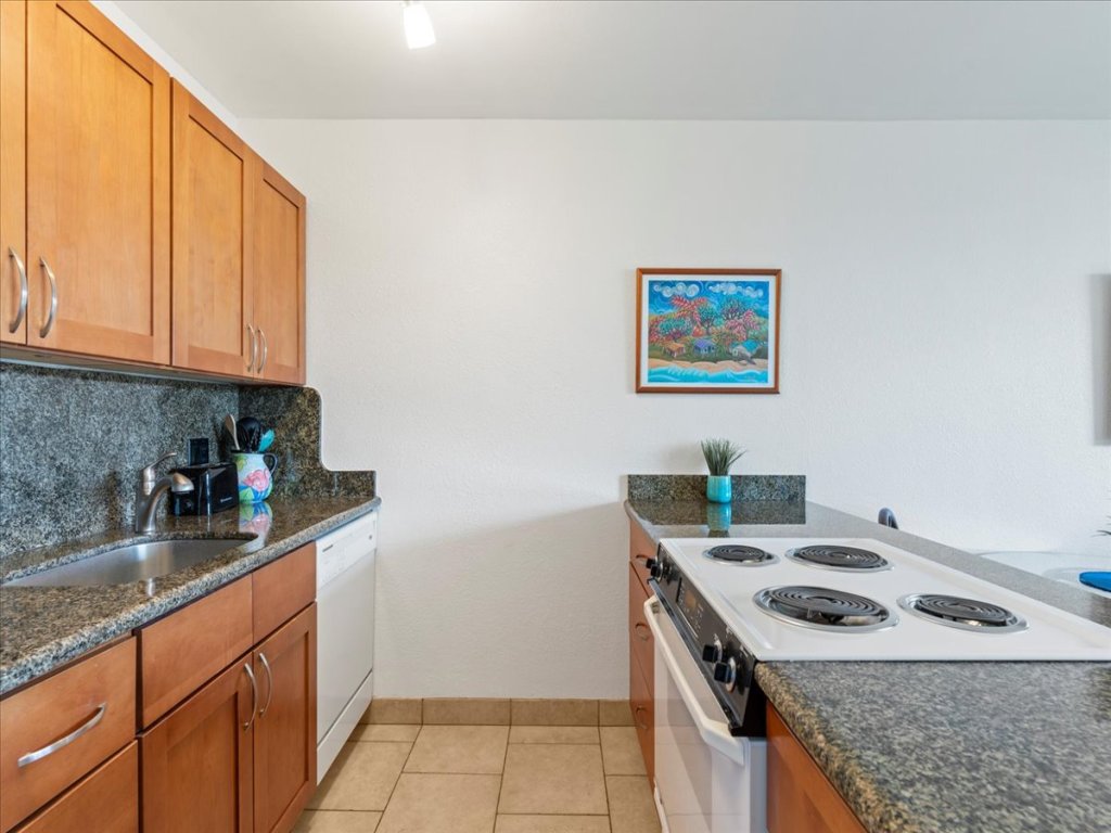 Maui Vista 3214 Vacation Rental in Kihei - RedAwning