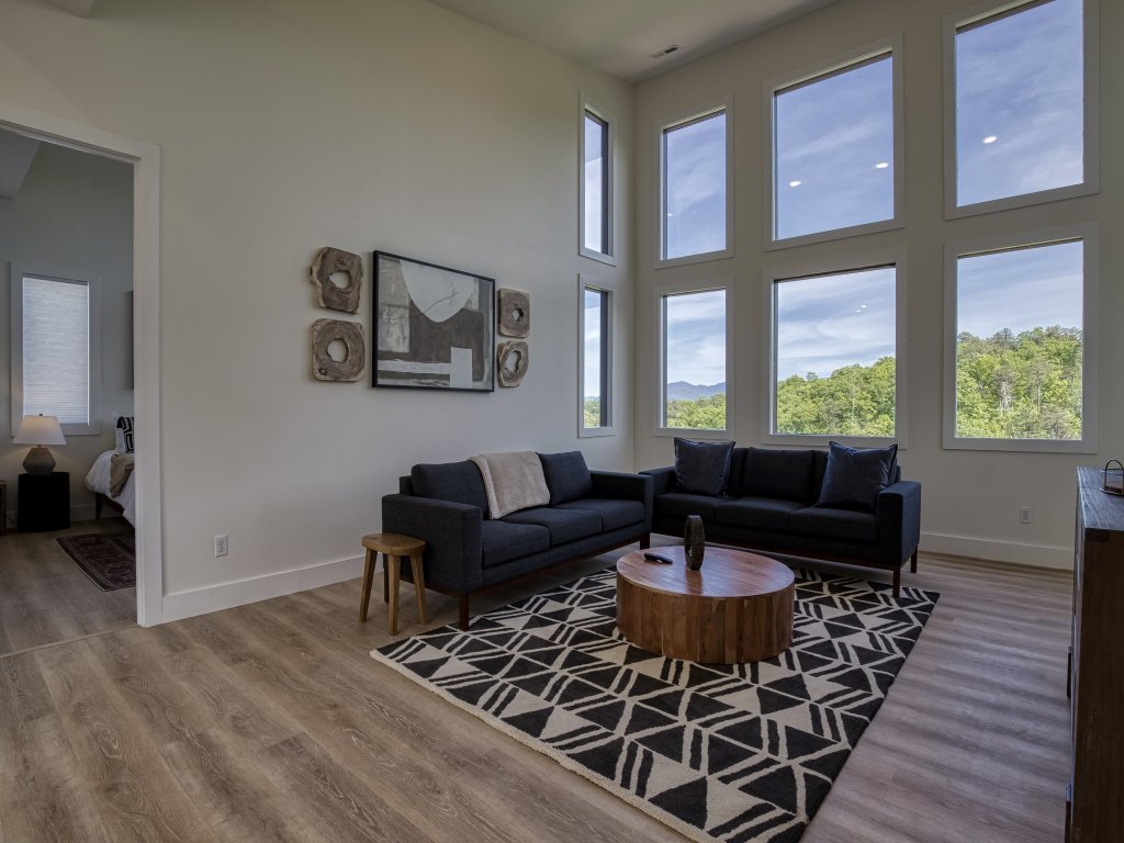 Panoramic Paradise Vacation Rental in Sevierville - RedAwning