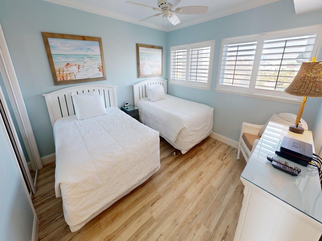 Beach House 404C Vacation Rental in Miramar Beach - RedAwning