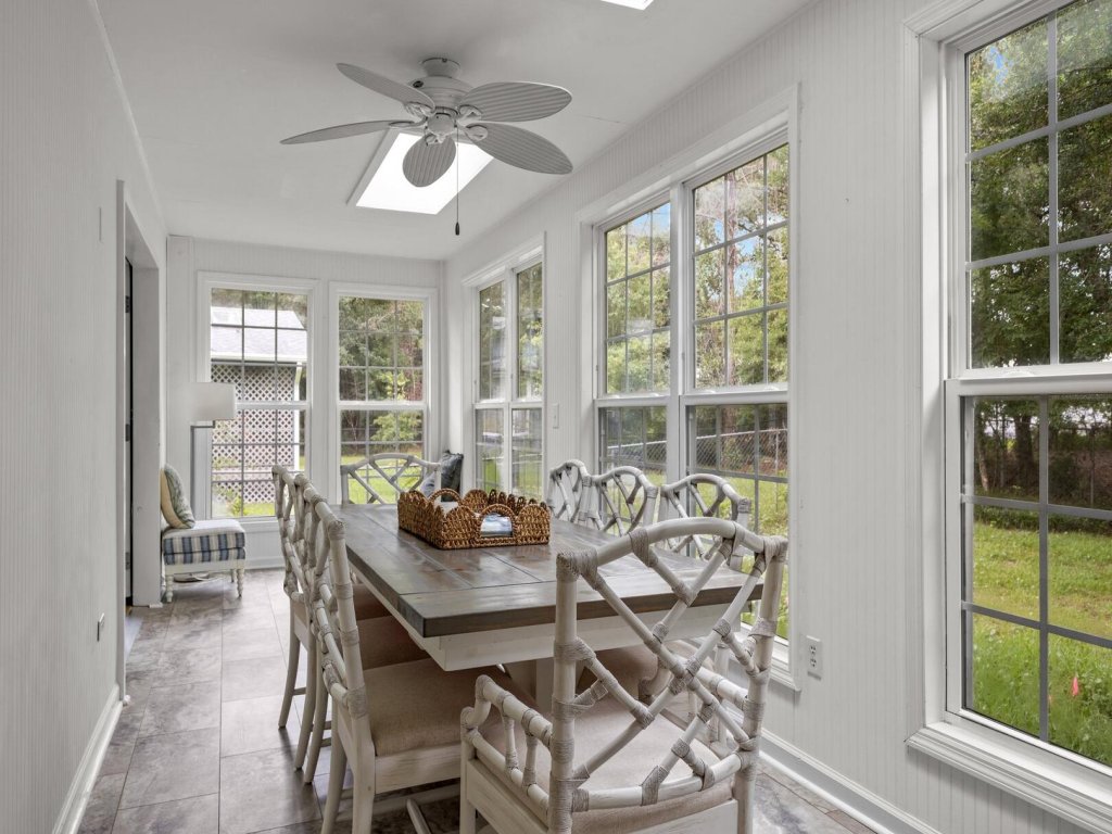 Cottage at Pine Knoll Shores Vacation Rental in North Carolina - RedAwning