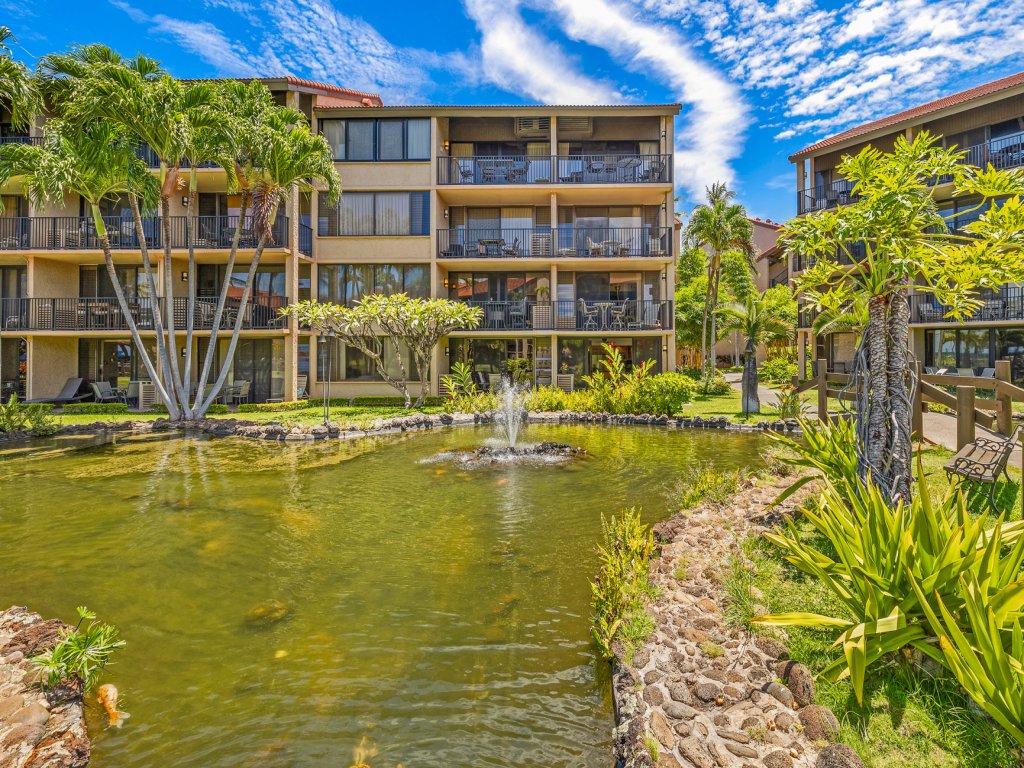 Papakea G101 1Bed/1Bath New Remodel Vacation Rental in Lahaina - RedAwning