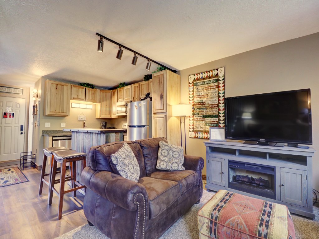 Orofino Dillon 104 Vacation Rental in Dillon - RedAwning