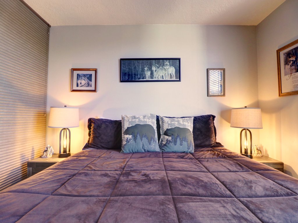 Orofino Dillon 104 Vacation Rental in Dillon - RedAwning