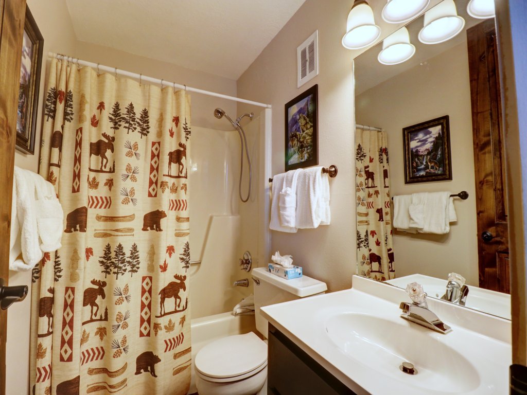 Orofino Dillon 104 Vacation Rental in Dillon - RedAwning