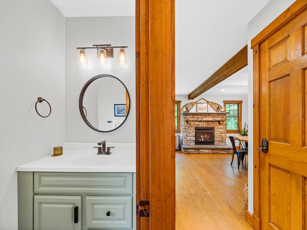 The Getaway Vacation Rental in Pittsfield - RedAwning