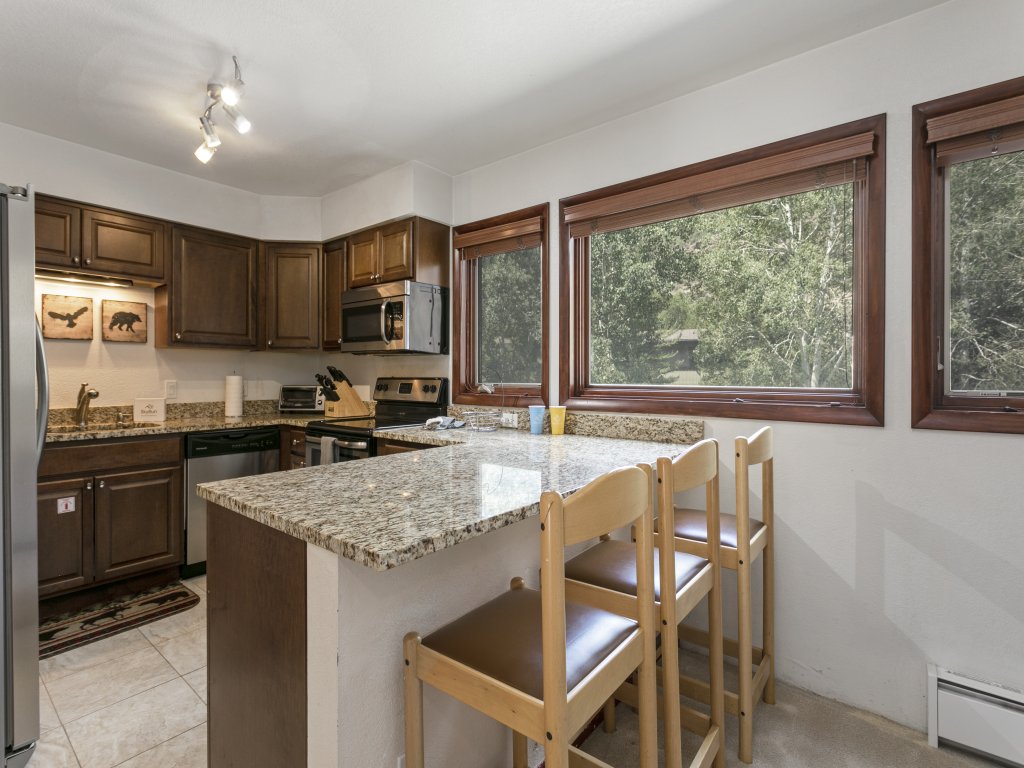 G3 Meadow Creek Vacation Rental in Vail - RedAwning