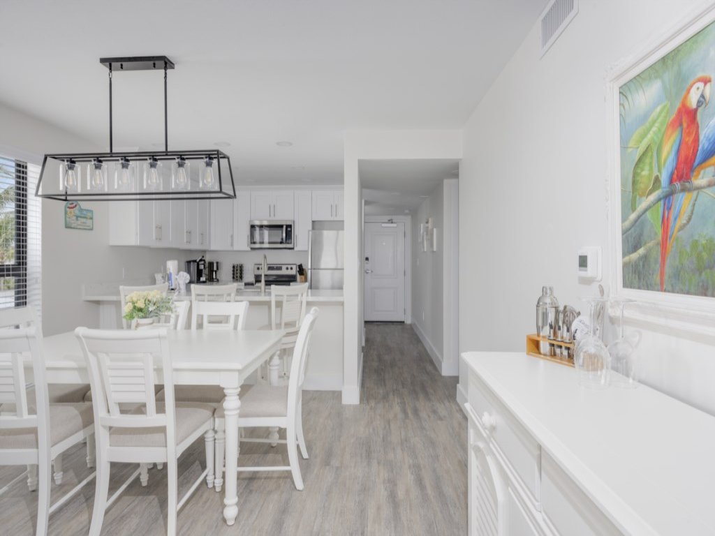 Pelicans Roost 301 Vacation Rental in Sanibel - RedAwning