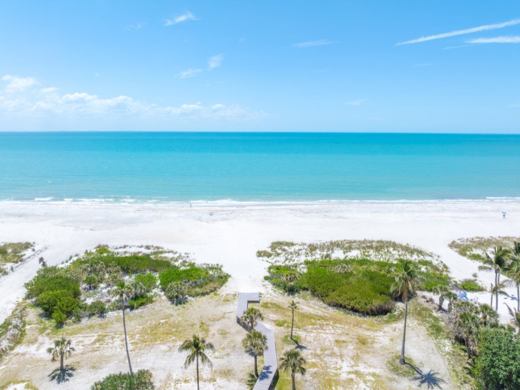 Pelicans Roost 303 Vacation Rental in Sanibel - RedAwning