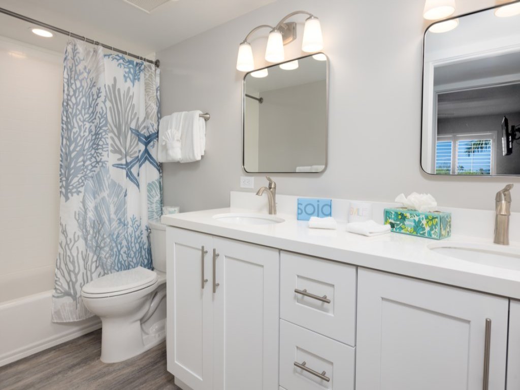 Pelicans Roost 303 Vacation Rental in Sanibel - RedAwning