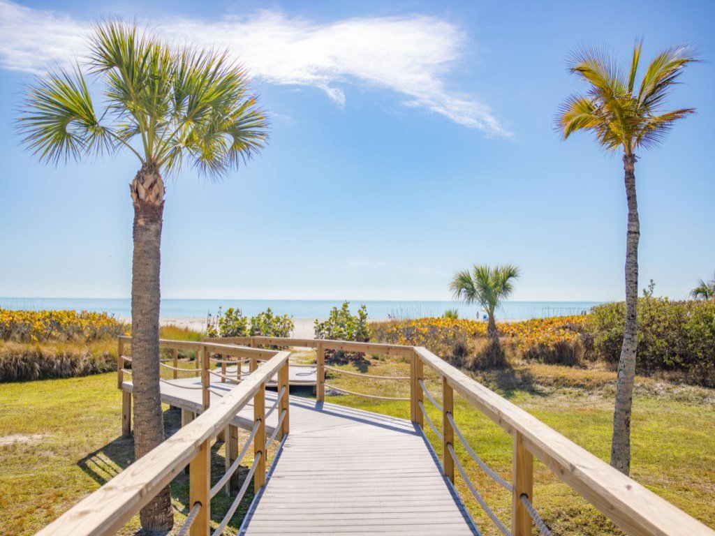 Pelicans Roost 303 Vacation Rental in Sanibel - RedAwning