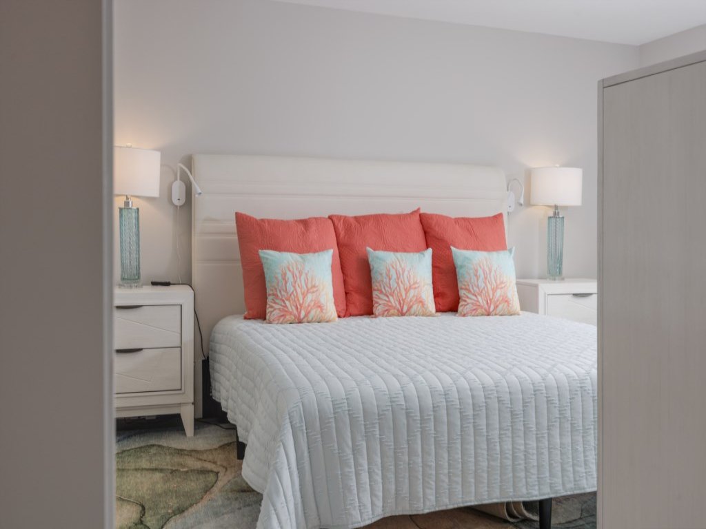 Pelicans Roost 101 Vacation Rental in Sanibel - RedAwning