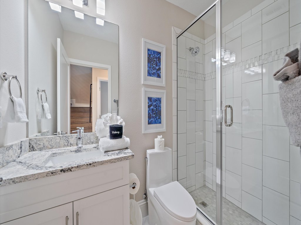 Cityscape Retreat Vacation Rental in Sarasota - RedAwning