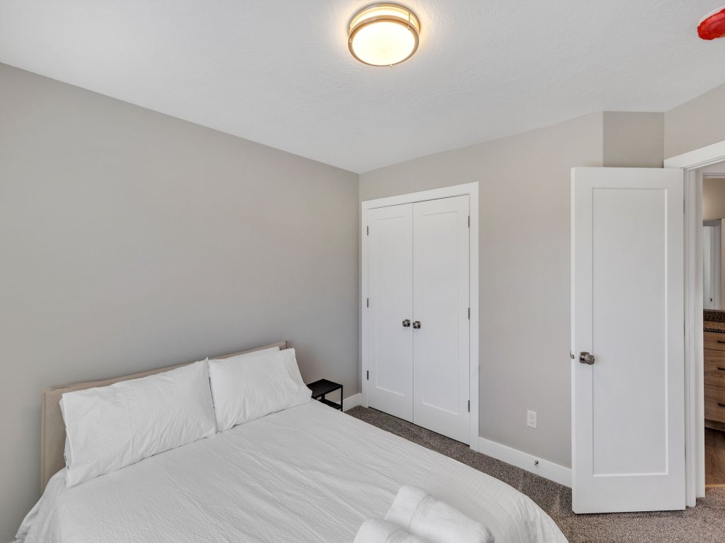 The Ideal Gateway Vacation Rental in Utah - RedAwning