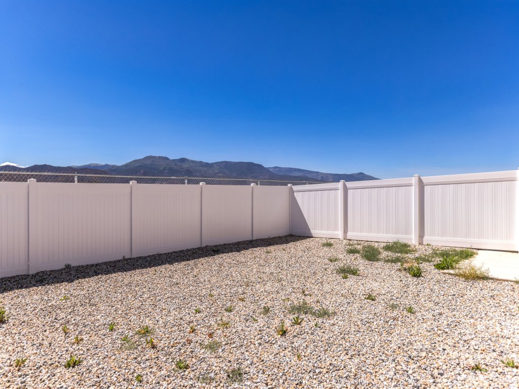 The Ideal Gateway Vacation Rental in Utah - RedAwning
