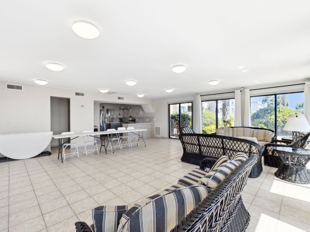 557 Amelia by the Sea Vacation Rental in Fernandina Beach - RedAwning