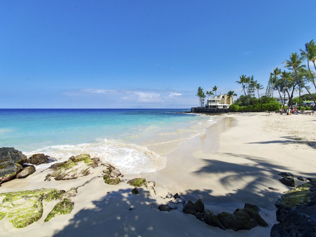 White Sands Village#121 Vacation Rental in Kailua Kona - RedAwning