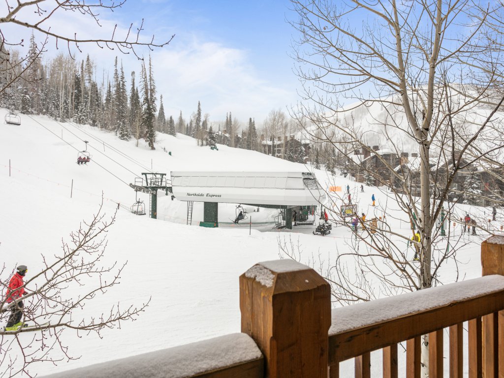 Grand Lodge - Four Bedroom #405 - Ski-in/ski-out Vacation Rental in Park City - RedAwning