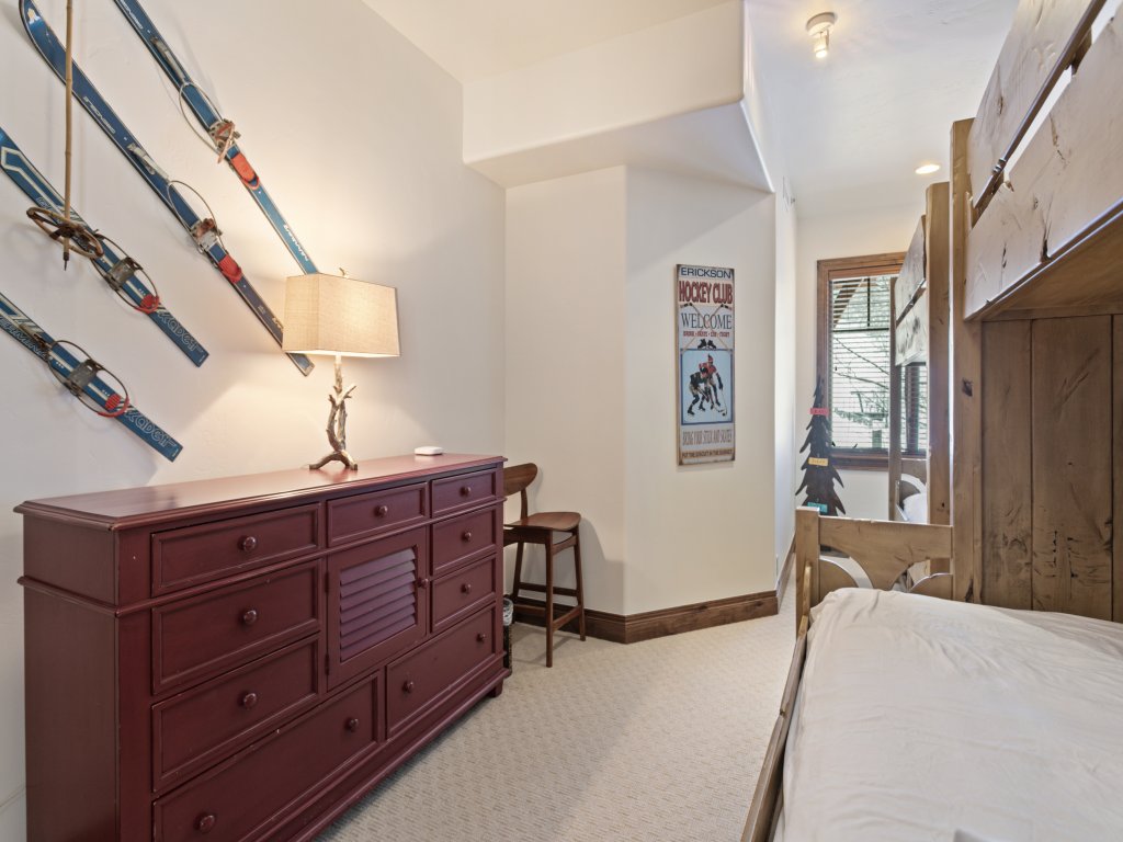 Grand Lodge - Four Bedroom #405 - Ski-in/ski-out Vacation Rental in Park City - RedAwning