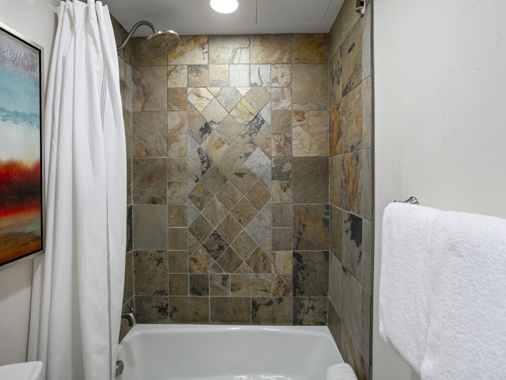 Grand Lodge - Three Bedroom #401 - Ski-in/ski-out Vacation Rental in Park City - RedAwning