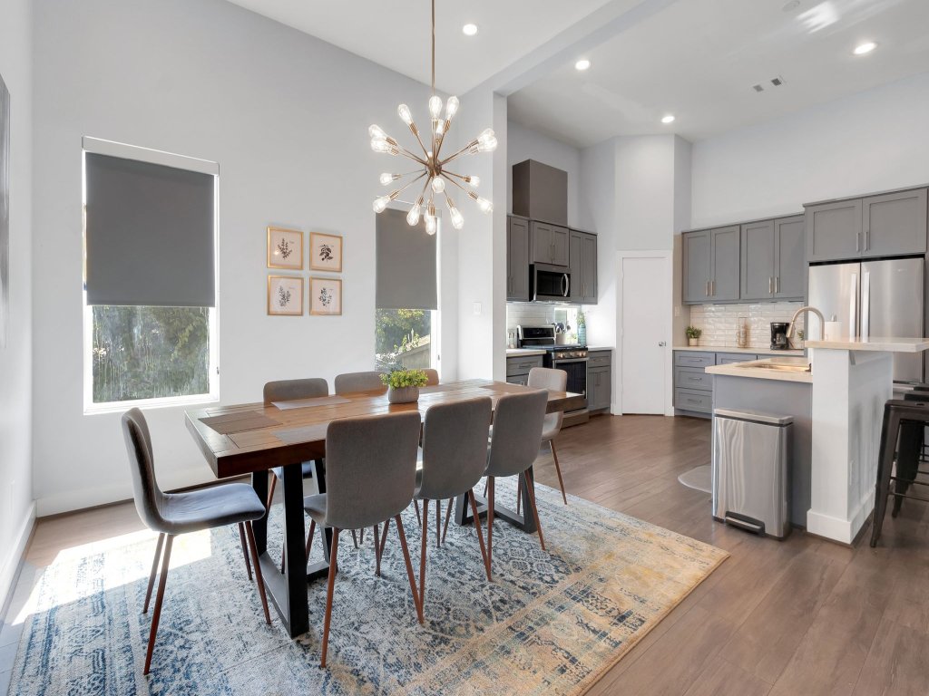 FIFA 2026 HQ | Rooftop Views | Near Stadium Vacation Rental in Houston - RedAwning