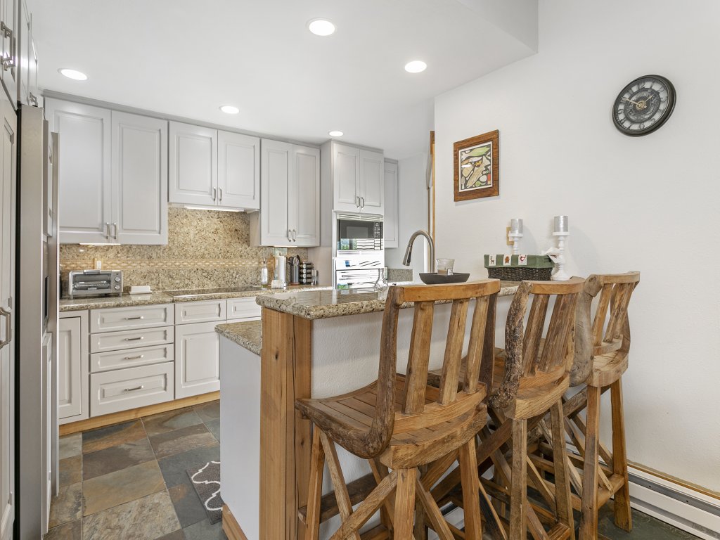 770 Potato Patch Vacation Rental in US - RedAwning