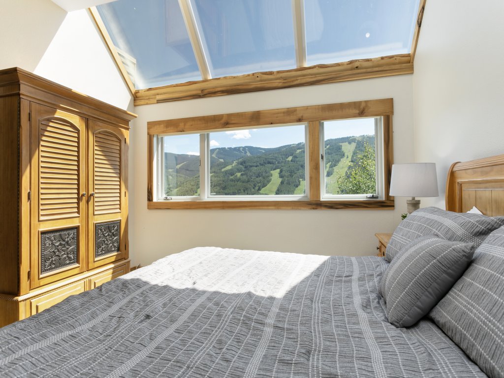 770 Potato Patch Vacation Rental in US - RedAwning