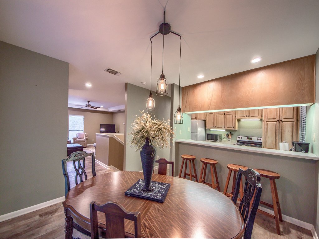CW CHB216 Club Paradise Vacation Rental in New Braunfels - RedAwning