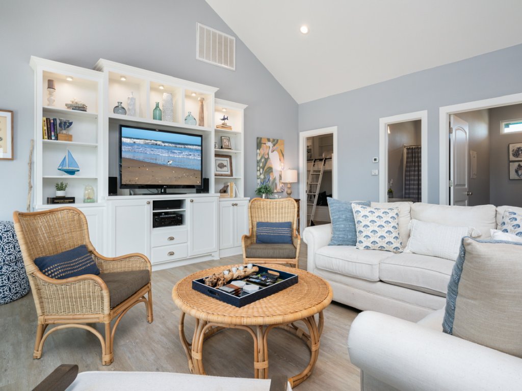 Crystal Villa Vacation Rental in Texas - RedAwning