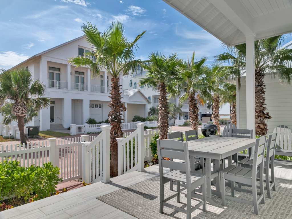 Cielito Lindo - Private home with hot tub Vacation Rental in South Padre Island - RedAwning