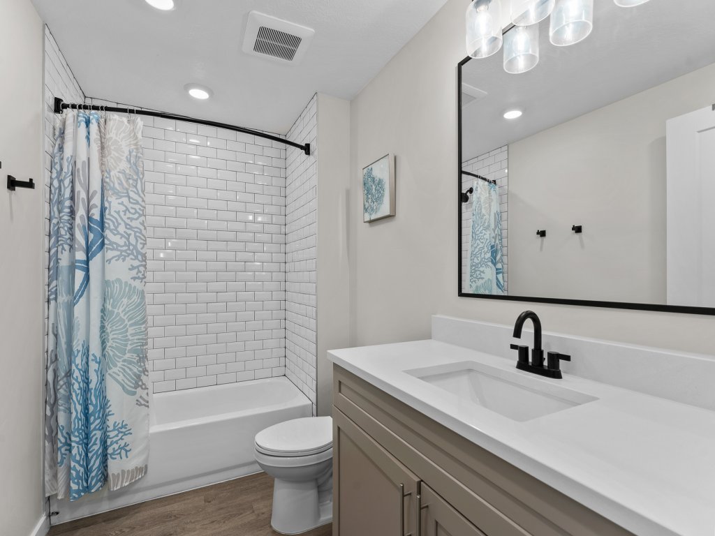Dreamy Lagoon Vacation Rental in St. George - RedAwning