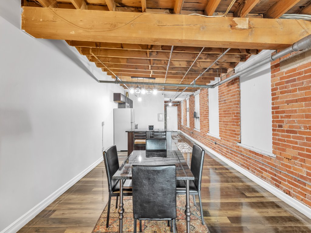 Stylish Chic Retreat at Lafayette Lofts Vacation Rental in Michigan - RedAwning