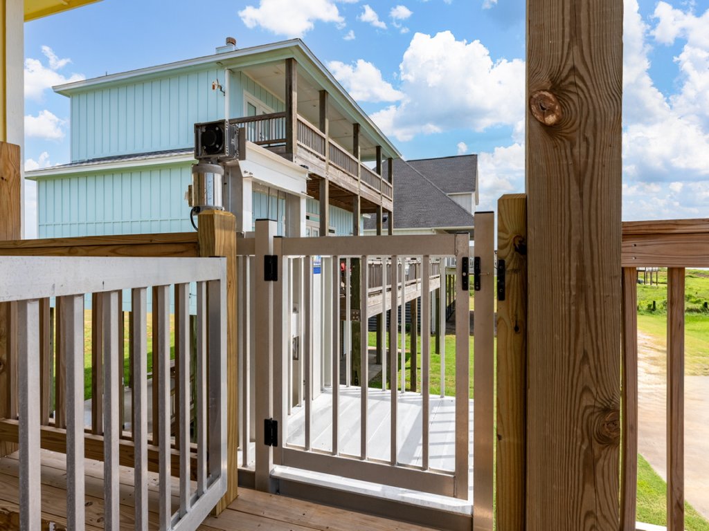 Sandpiper Cove Vacation Rental in Texas - RedAwning