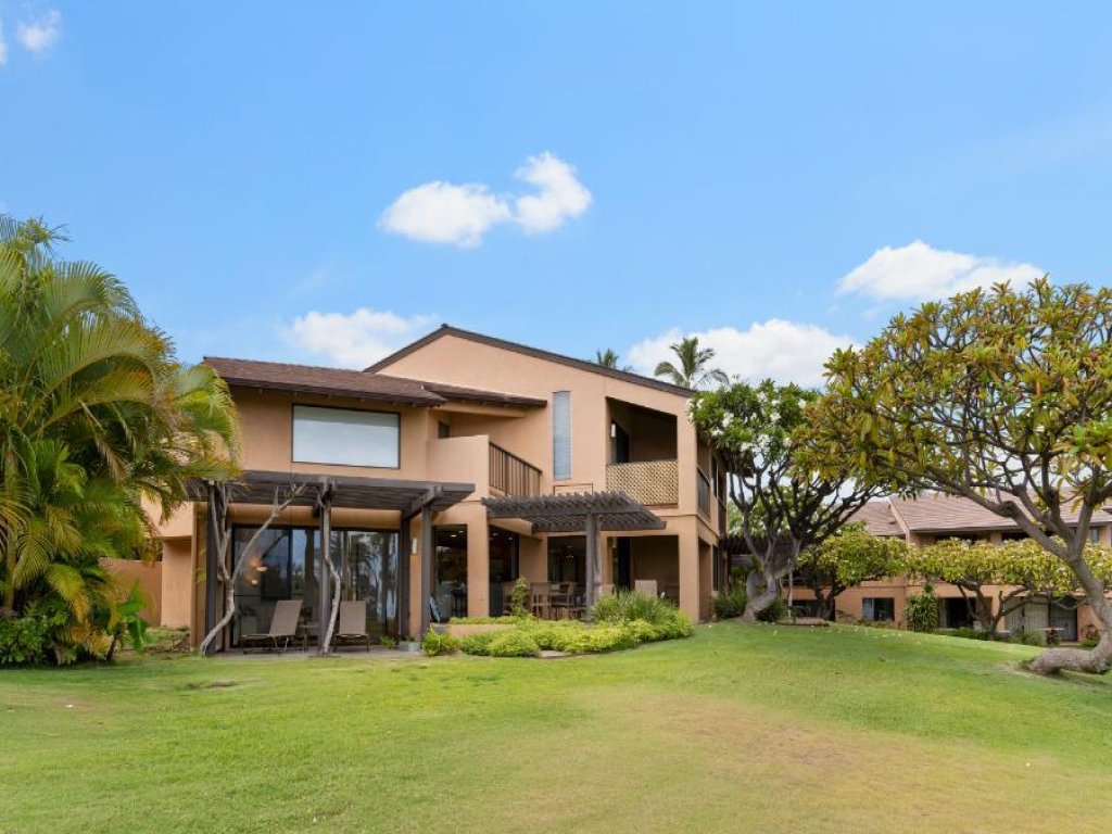 WAILEA EKAHI, #19A Vacation Rental in Hawaii - RedAwning