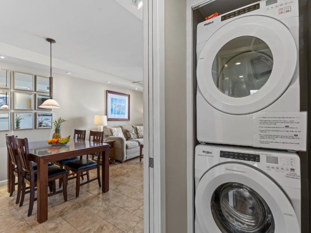 ROYAL MAUIAN, #207 Vacation Rental in Hawaii - RedAwning