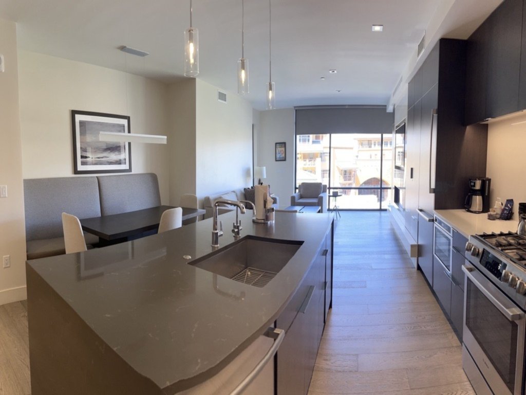 Luxury 2 Bedroom Ski in Ski Out Vacation Rental in Park City - RedAwning