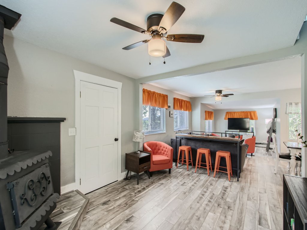 Golden Gate Getaway Vacation Rental in Colorado - RedAwning