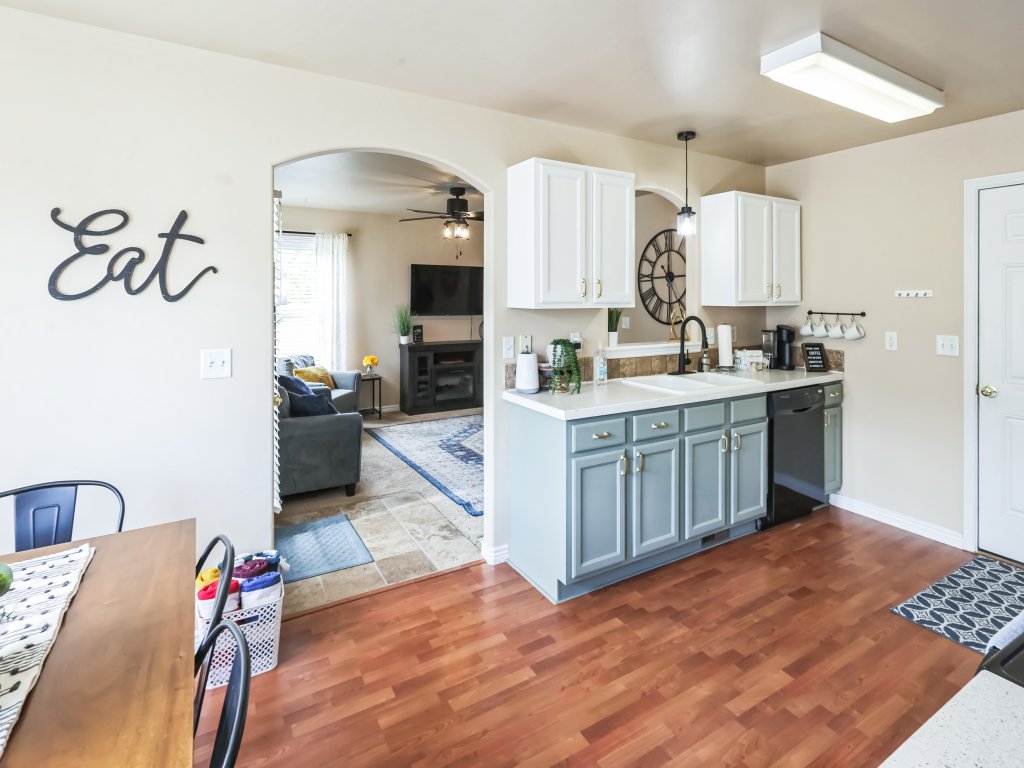 Cozy Corner Oasis with Hot Tub Vacation Rental in Idaho - RedAwning