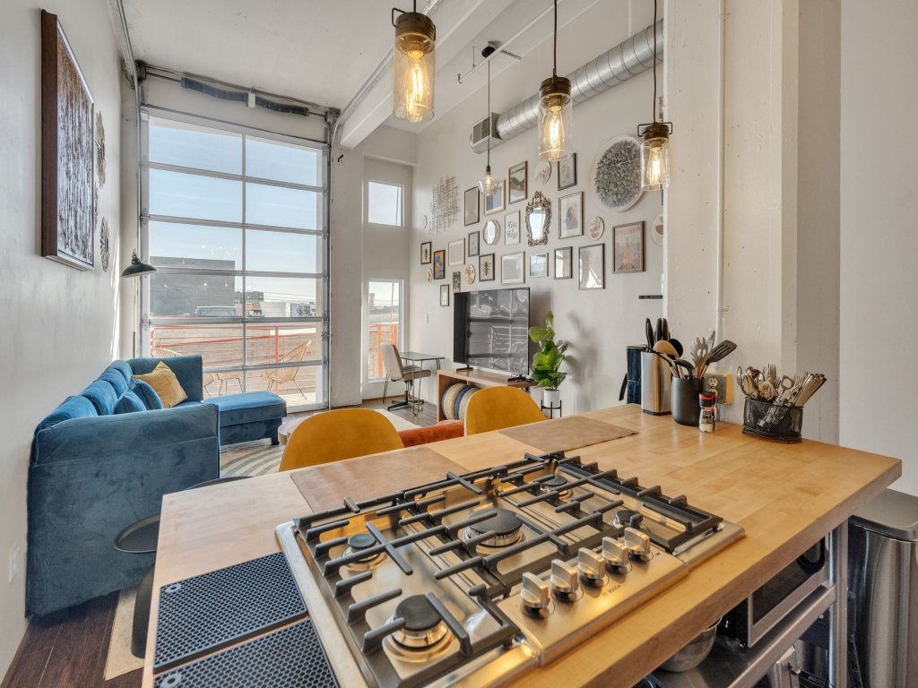 Modern Condo with Mountain Views, Walk to Downtown Vacation Rental in Salt Lake City - RedAwning