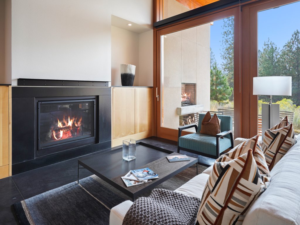 Reserve Camp 25 30 Day Minimum Vacation Rental in Bend - RedAwning