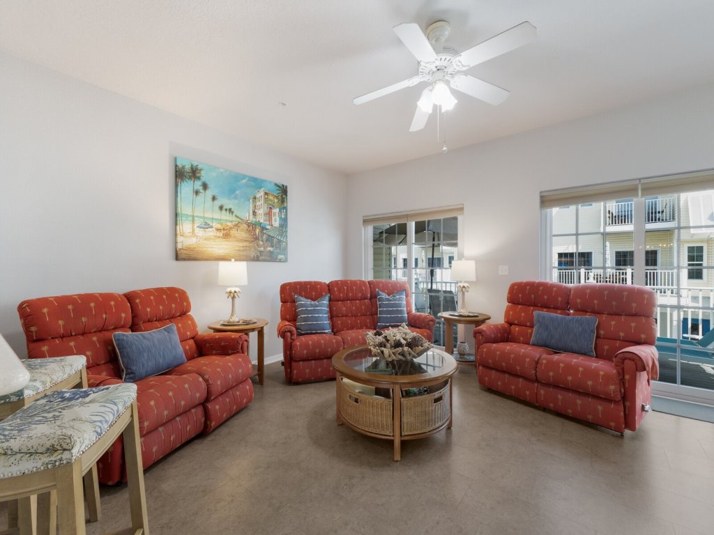 Bermuda Bay Club 1427 Vacation Rental in Bradenton Beach - RedAwning