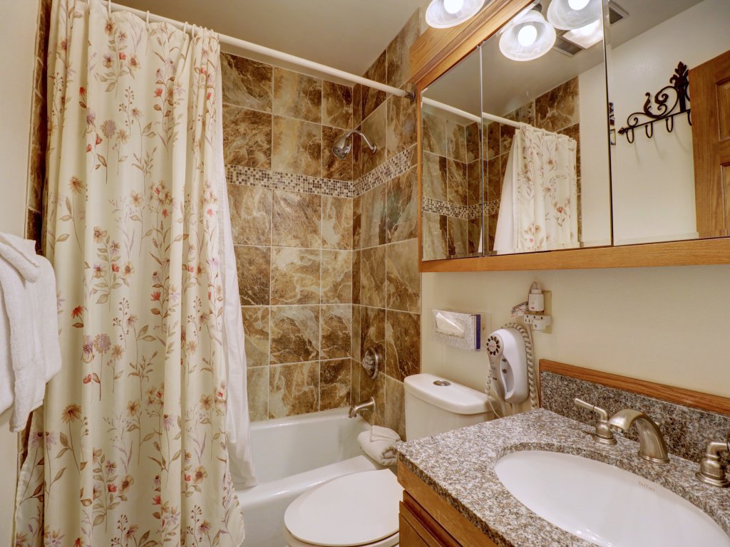 VS741 Village Square Vacation Rental in Copper Mountain - RedAwning