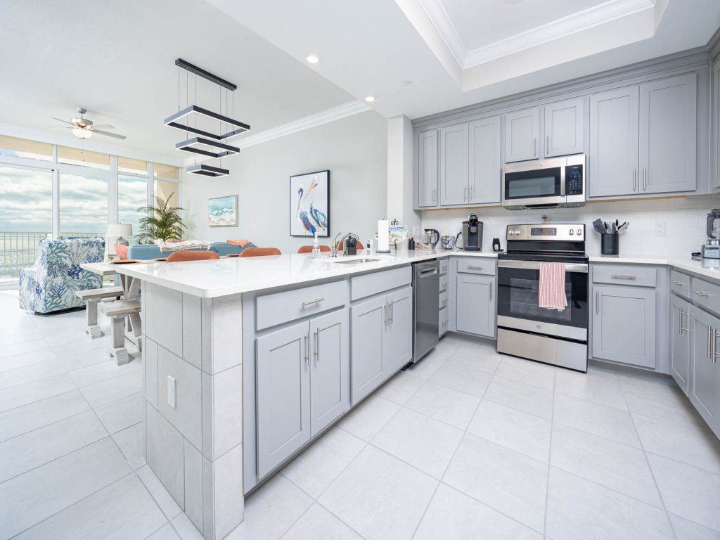 Phoenix Gulf Towers 2707 Vacation Rental in Orange Beach - RedAwning