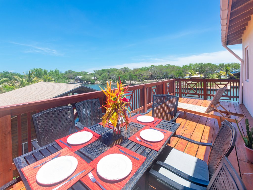Shore Thing - on the Coco View Canal Vacation Rental - RedAwning