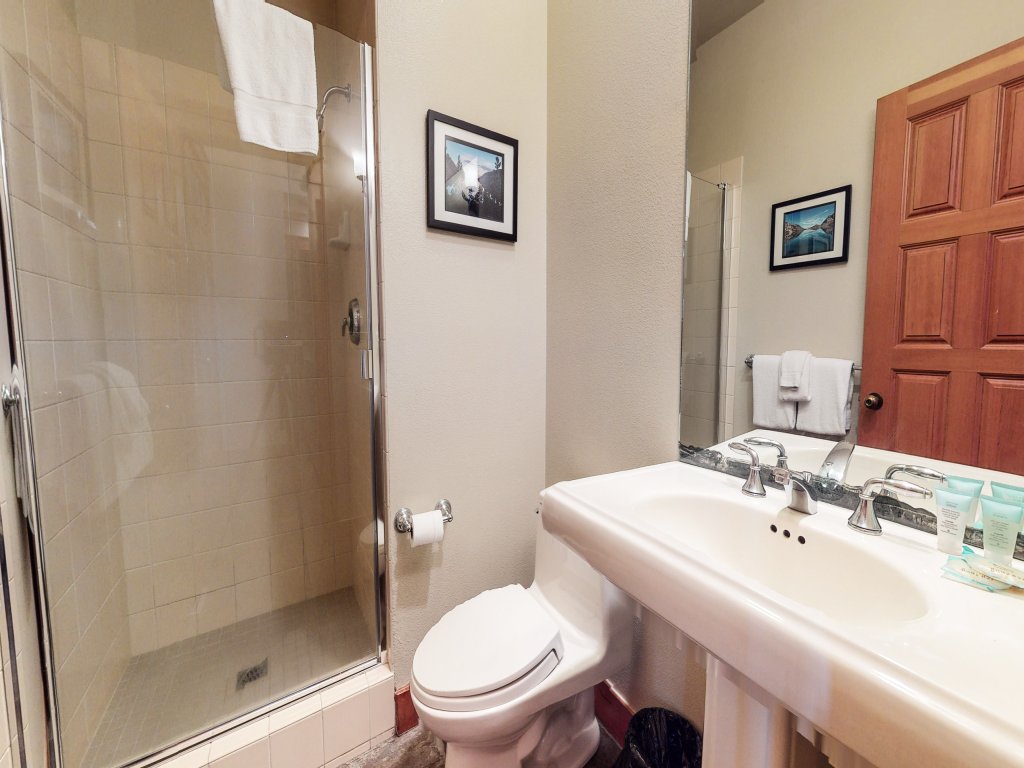 Timbers #27 Vacation Rental in Mammoth Lakes - RedAwning
