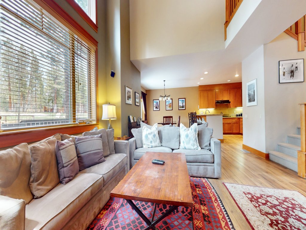 Timbers #27 Vacation Rental in Mammoth Lakes - RedAwning