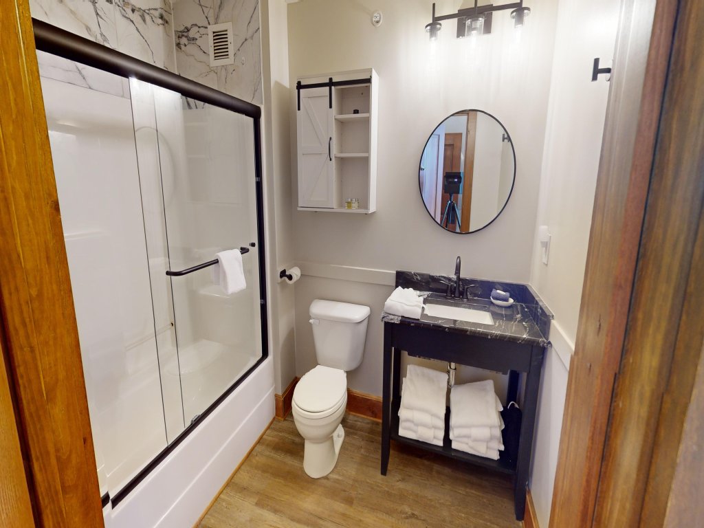 Allegheny Springs 420B - Brigham 3-Bed Condo Vacation Rental in Snowshoe - RedAwning
