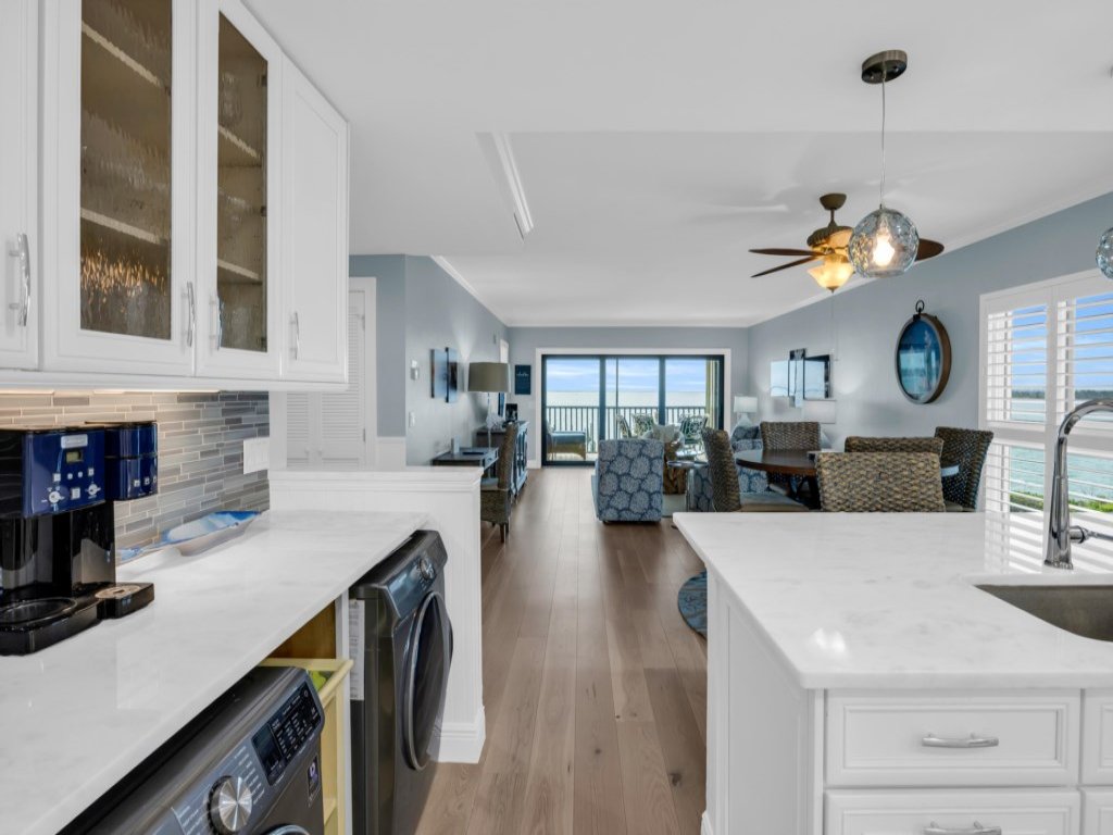 Sunset Captiva Bayside 204 Vacation Rental in Captiva - RedAwning
