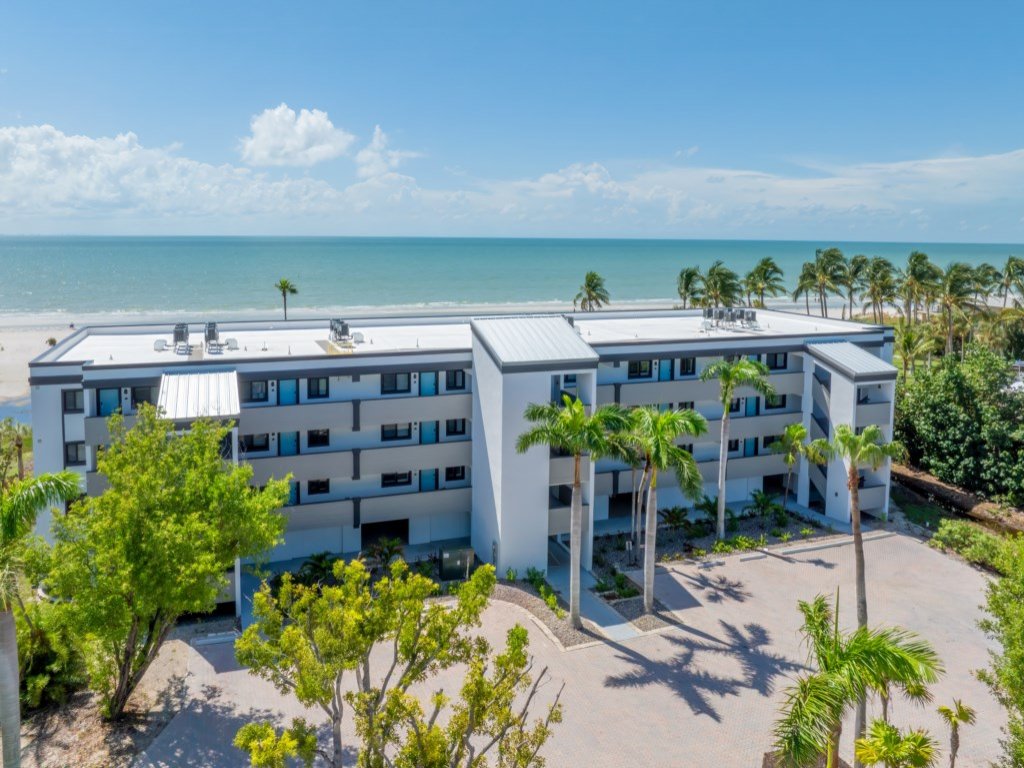 Pelicans Roost 307 Vacation Rental in Sanibel - RedAwning